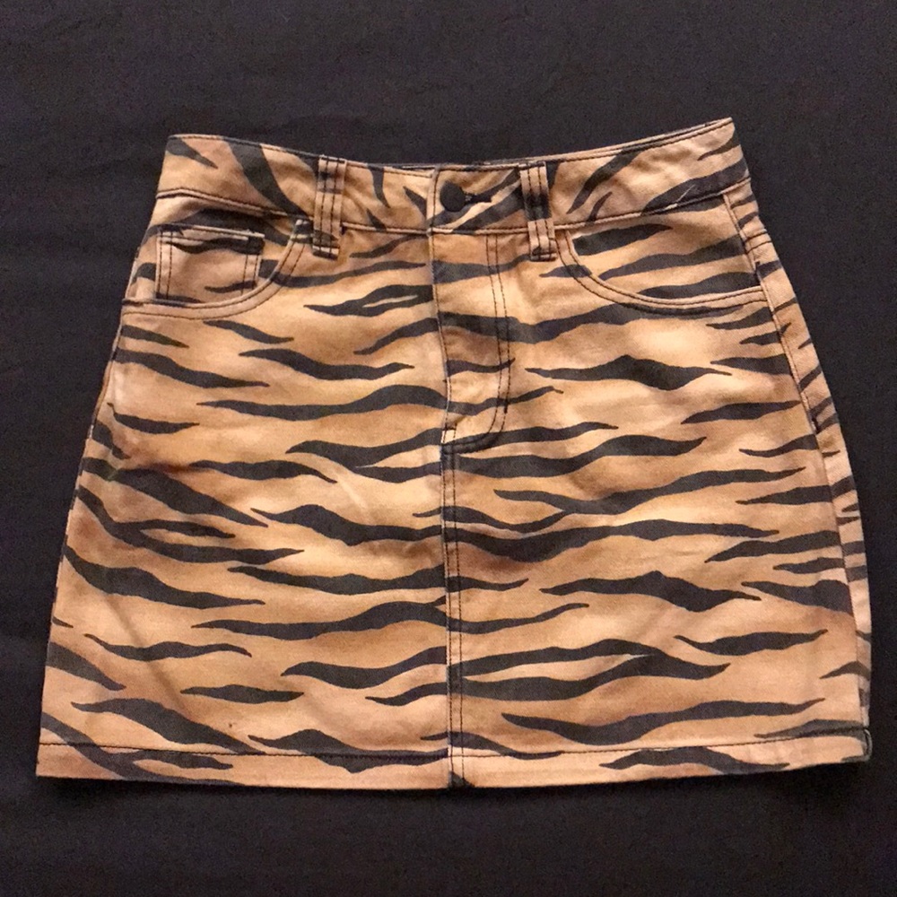 Tiger Print Denim Skirt by Forever 21